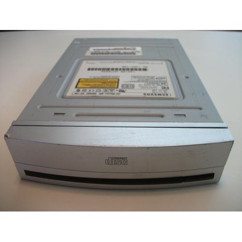 Silver Samsung SC-148 48X Internal IDE CD-ROM Drive - Tested & Working!